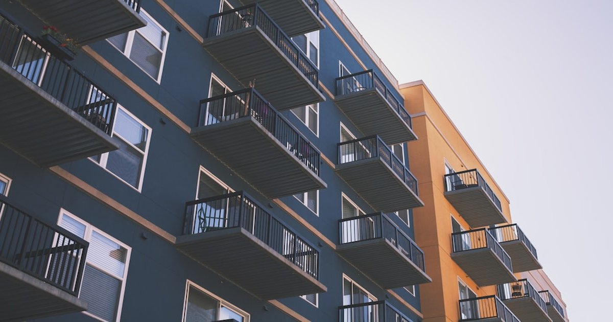 Yield bruto em Curitiba por bairro: no Pinheirinho o apartamento rende 7,3%, no Juvevê rende 3,6%